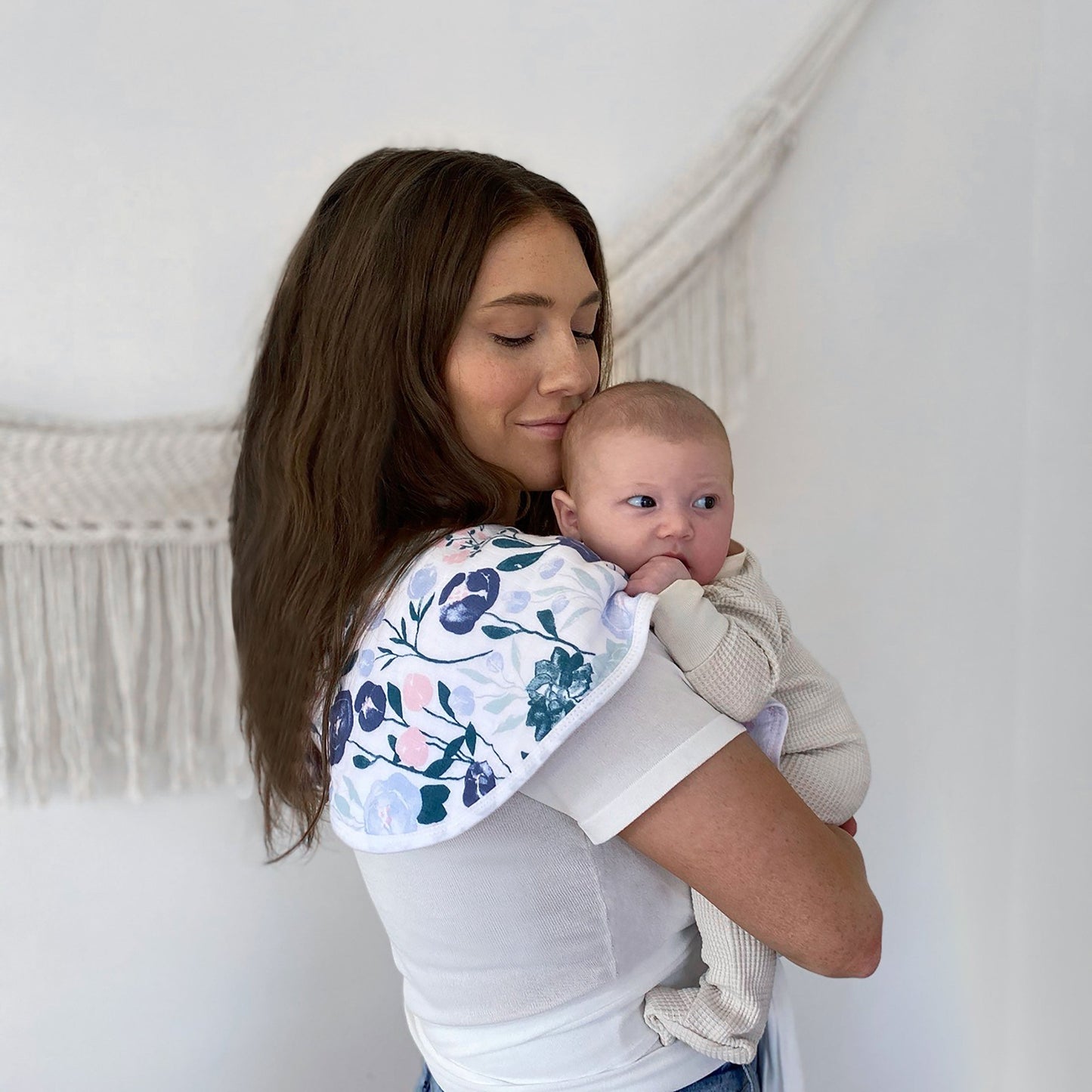 aden + anais™ essentials burpy bib seilinukas
