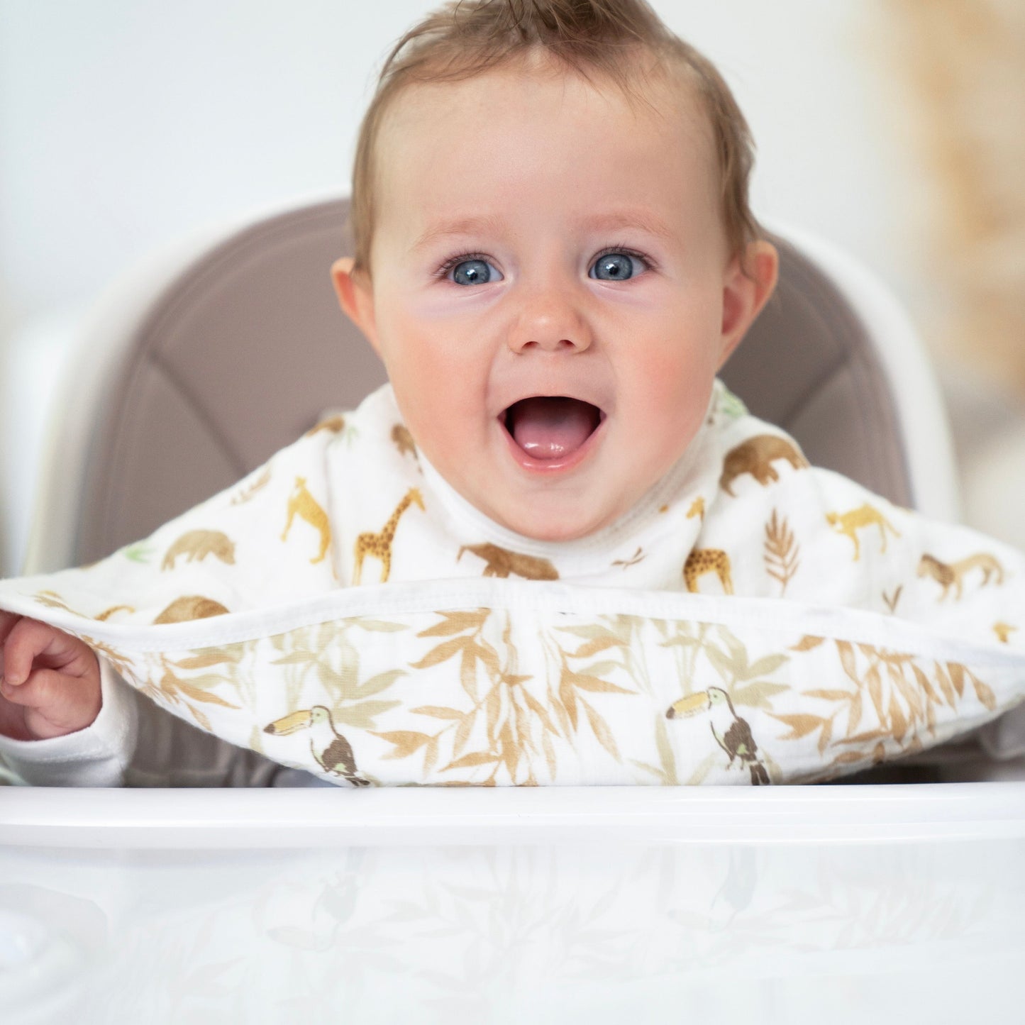 aden + anais™ essentials burpy bib seilinukas