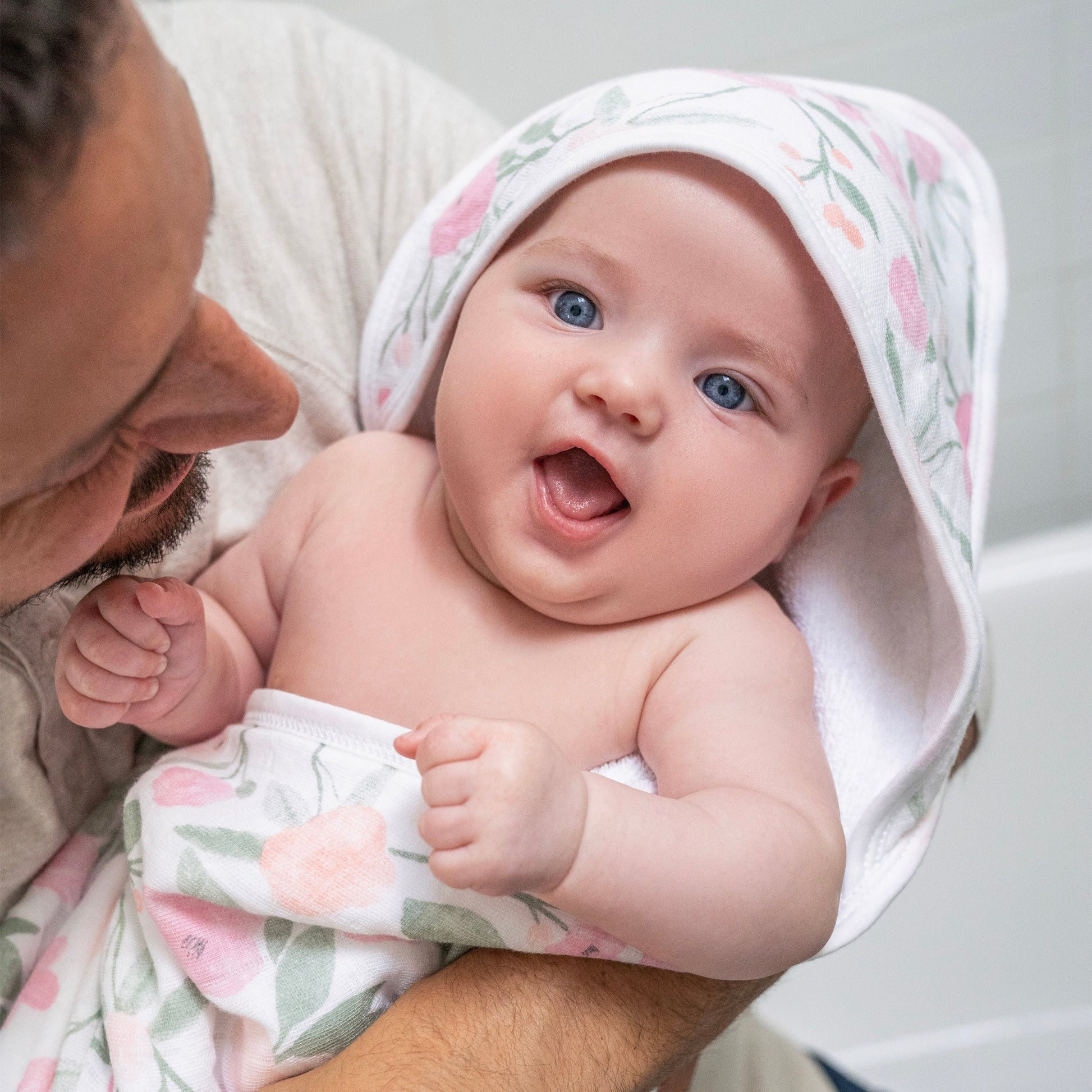 aden + anais™ boutique cotton rankšluostis + plaušinė - Tiny Humans