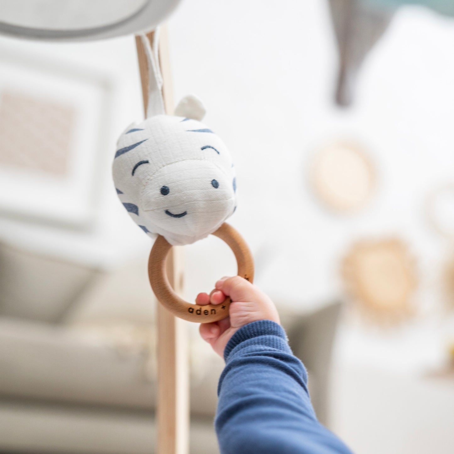 aden + anais™ veiklos kilimėlis kūdikiams - Tiny Humans