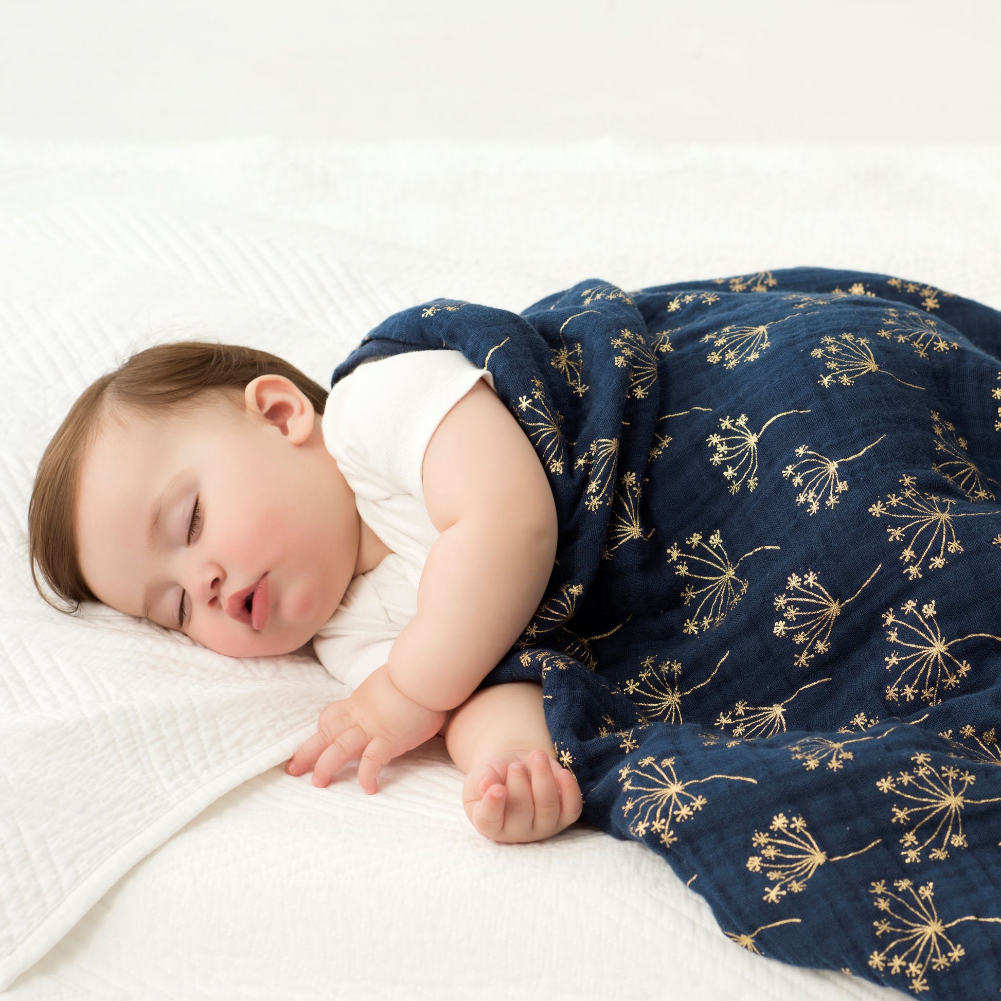 aden+anais™ dream blanket™ Boutique antklodė - Tiny Humans