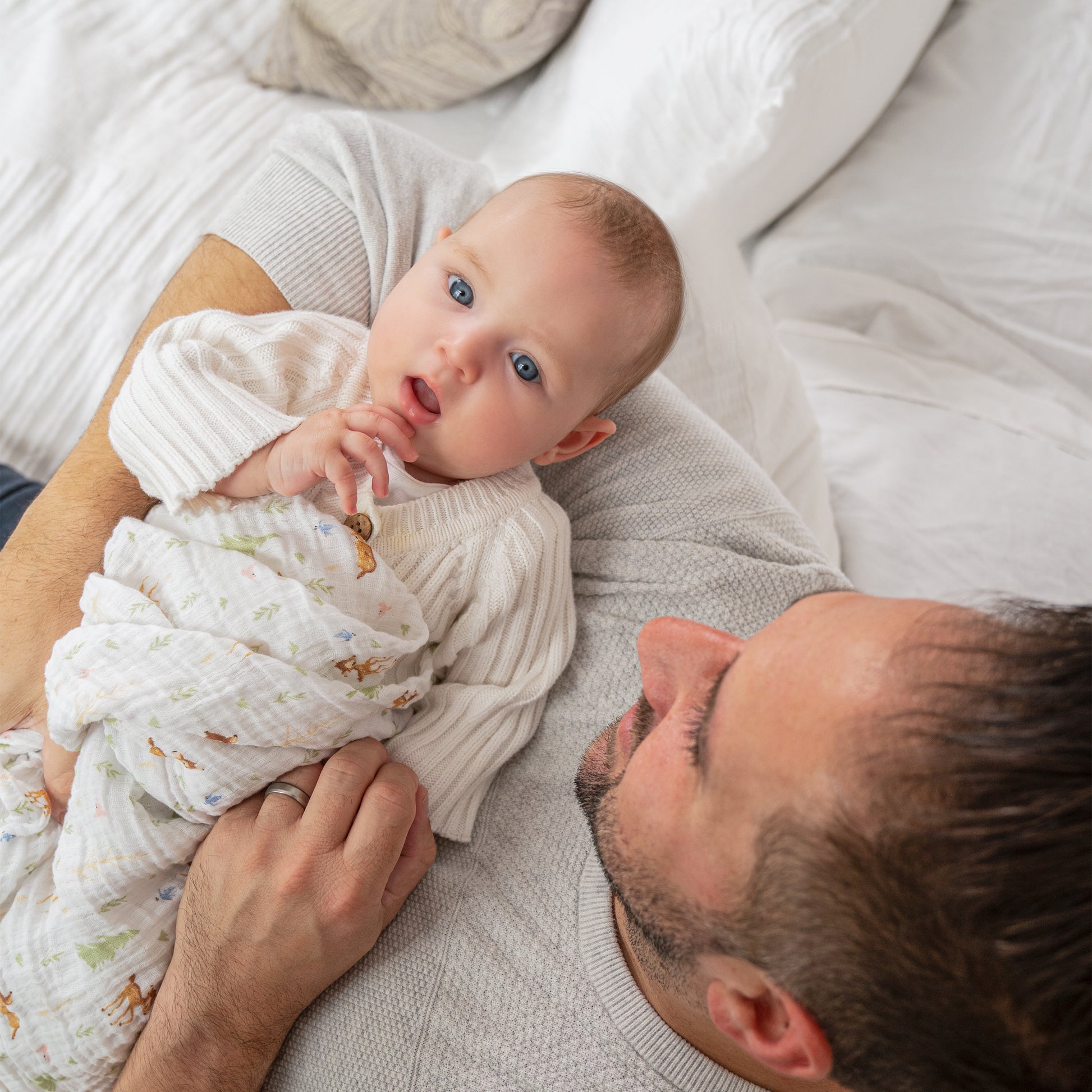 aden + anais™ essentials cotton muslin vystyklai (4 vnt.) - Tiny Humans