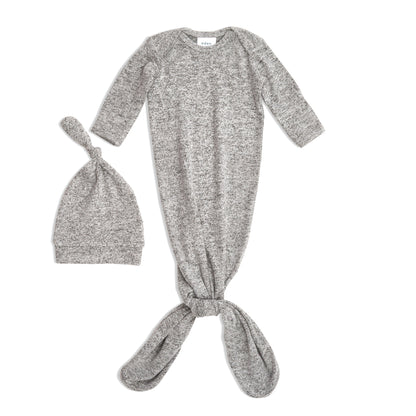 aden + anais SNUGGLE KNIT™ surišamas smėlinukas + kepurėlė - Tiny Humans