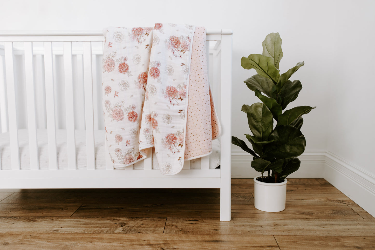 aden+anais™ dream blanket™ Boutique antklodė - Tiny Humans